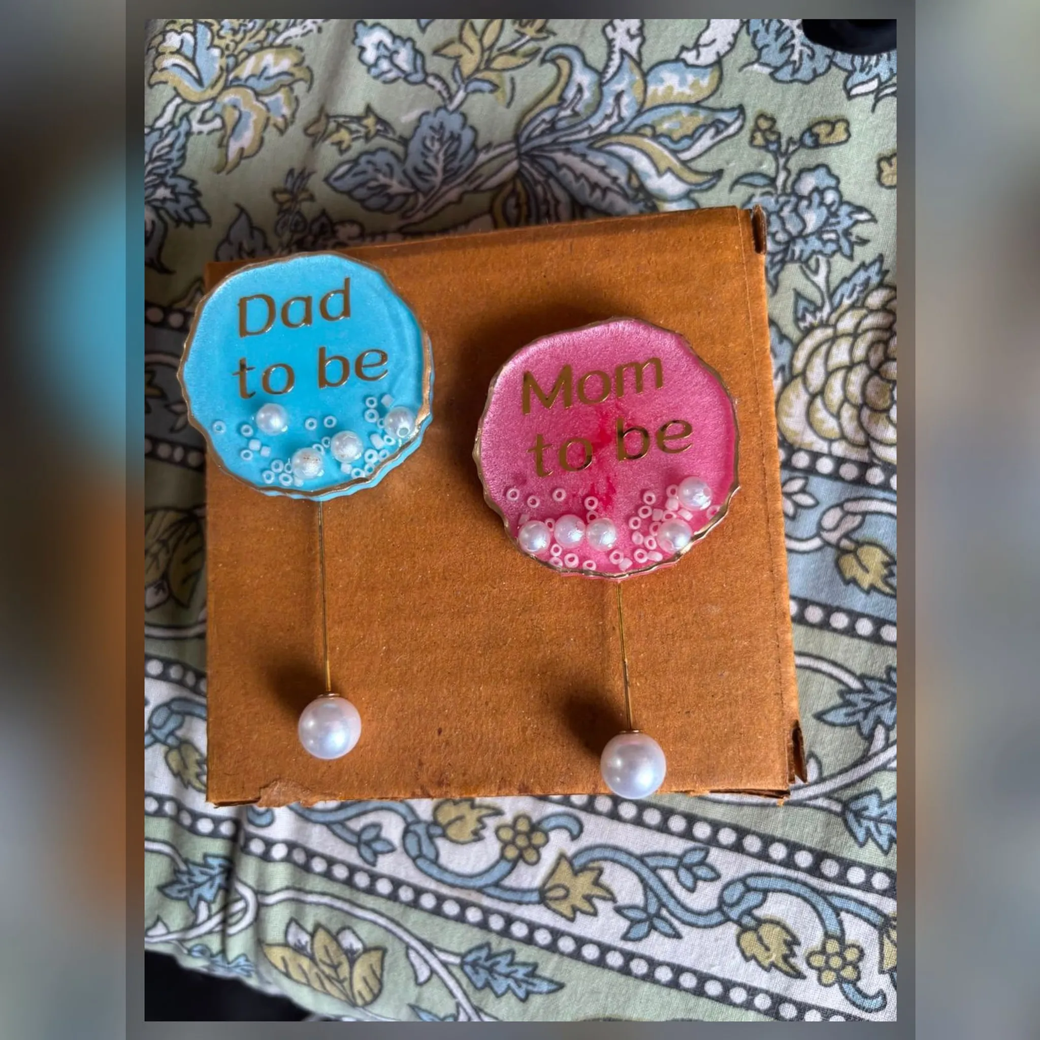 Mom To Be & Dad To Be Brooch